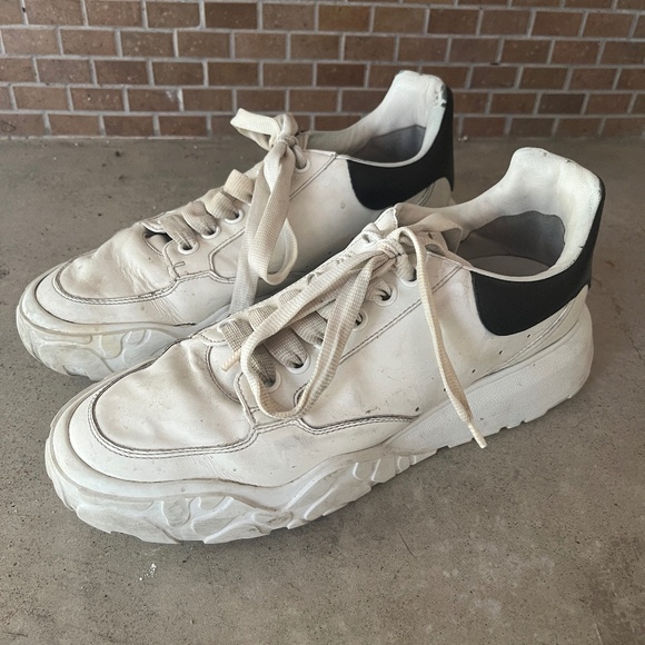 Alexander McQueen Court Snekers EU42.5 / US9.5 - Picture 1 of 10